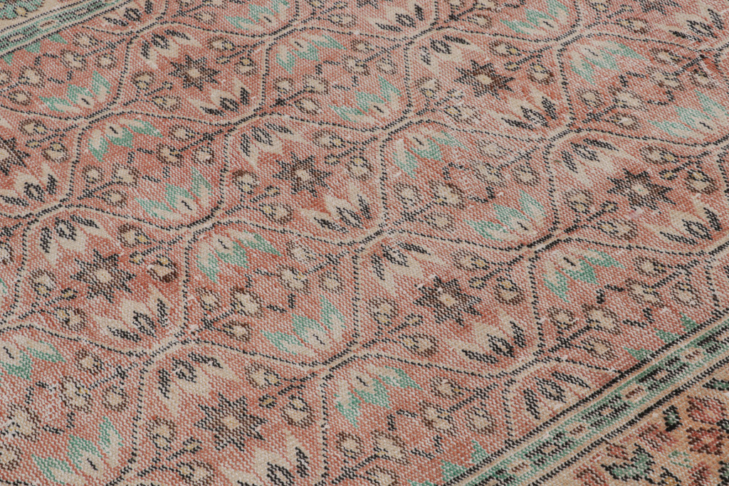 Vintage Zeki Muren rug