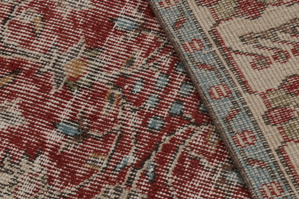 Vintage Zeki Múren rug
