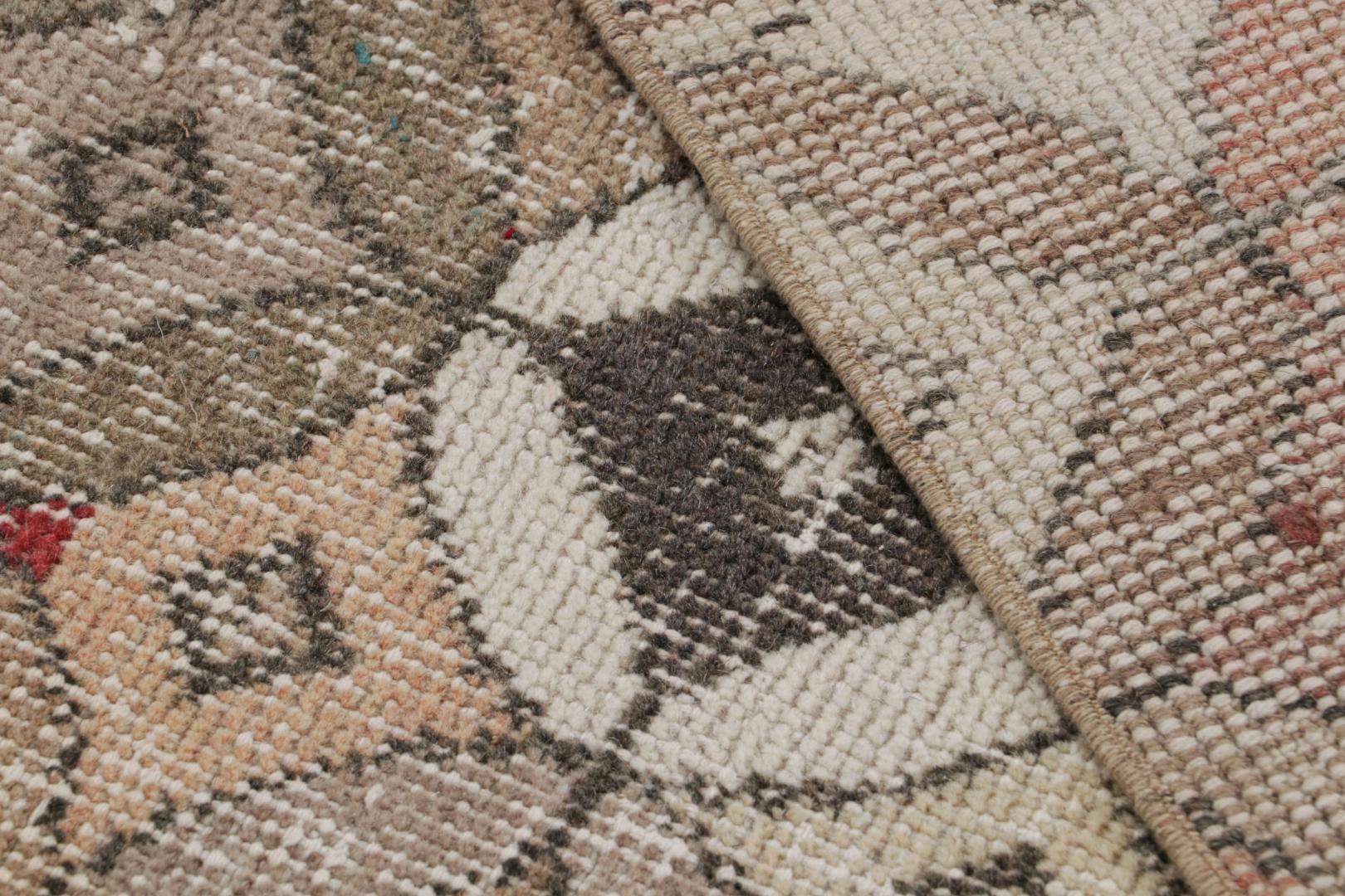 Vintage Zeki Müren Art Deco Rug