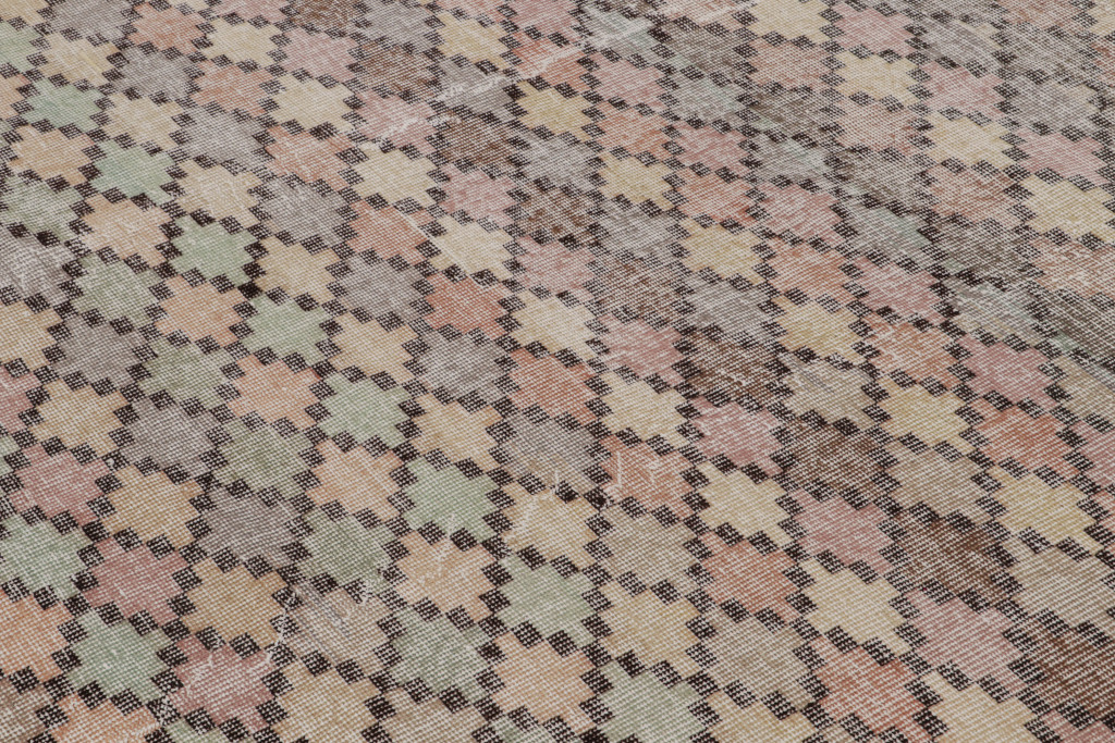 Vintage Zeki Múren rug
