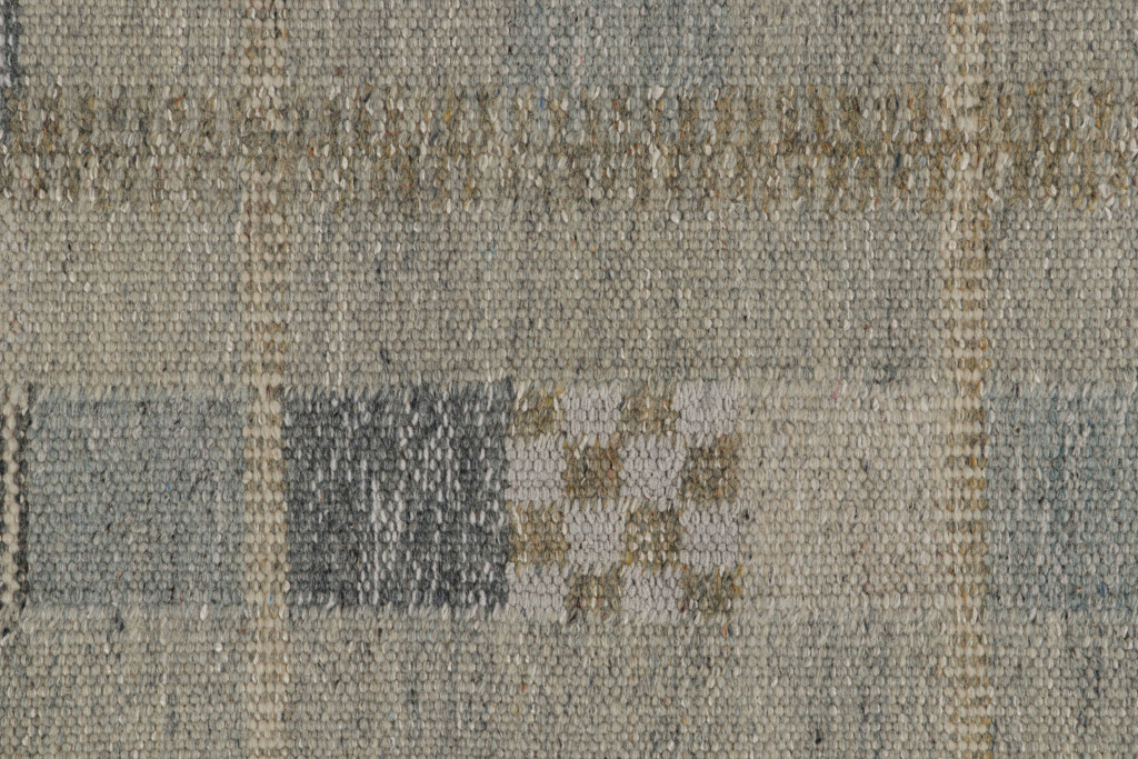 Scandinavian Rug with Geometric Patterns