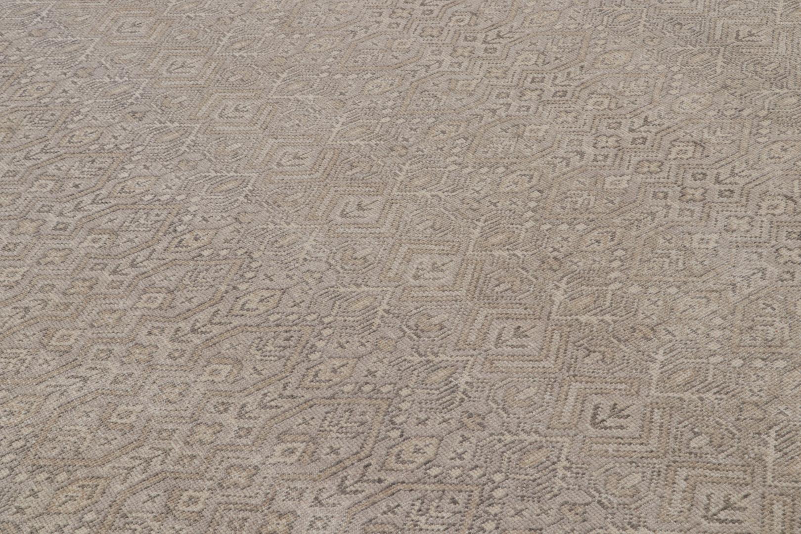Contemporary Rug with Geometric Patterns