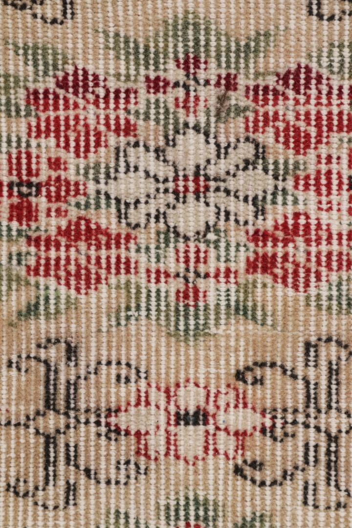 Vintage Zeki Müren Rug