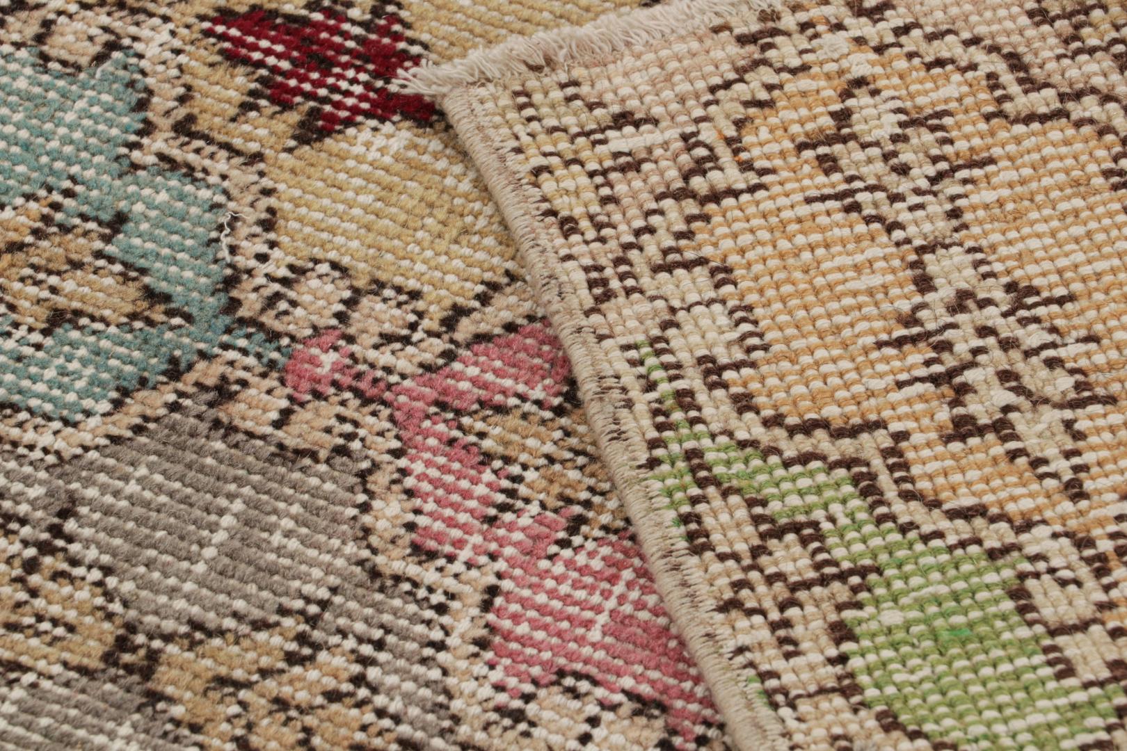 Vintage Zeki Múren Geometric Rug