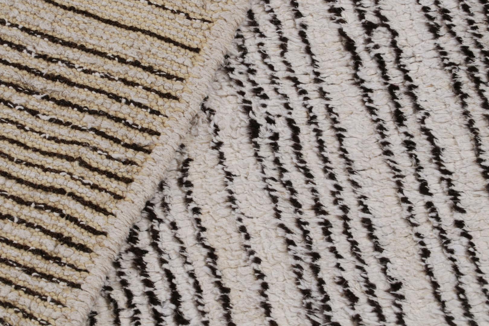 Contemporary Rug with Stripes and Gradation “Sky”