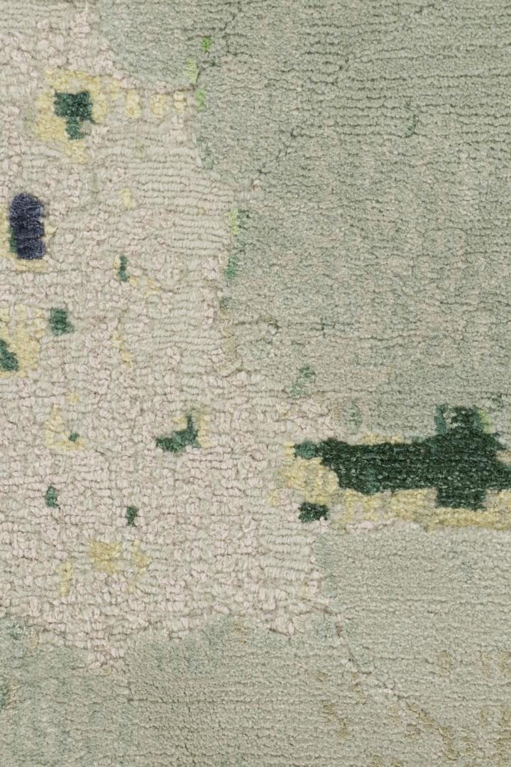 Contemporary Abstract Shaped Rug