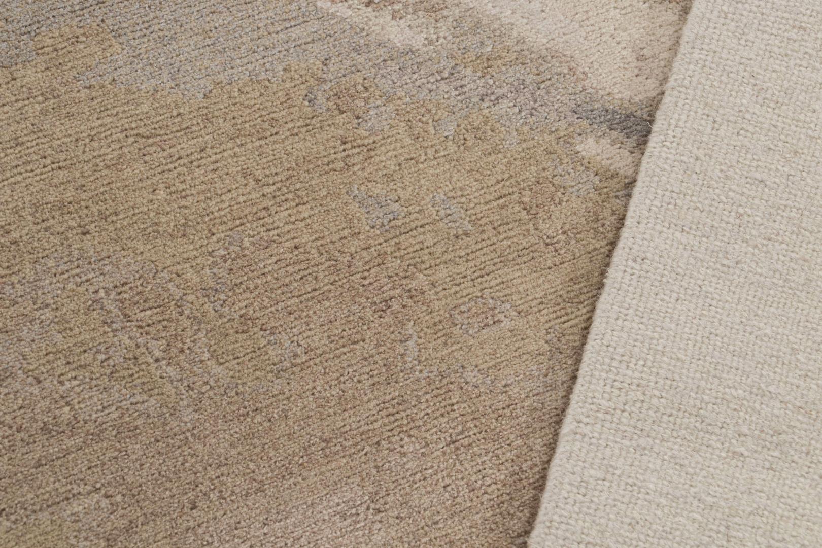 Modern Abstract Rug