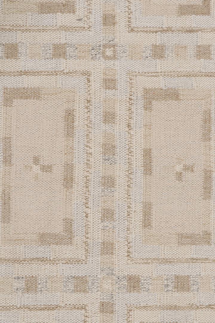 Scandinavian Runner Rug with Geometric Patterns