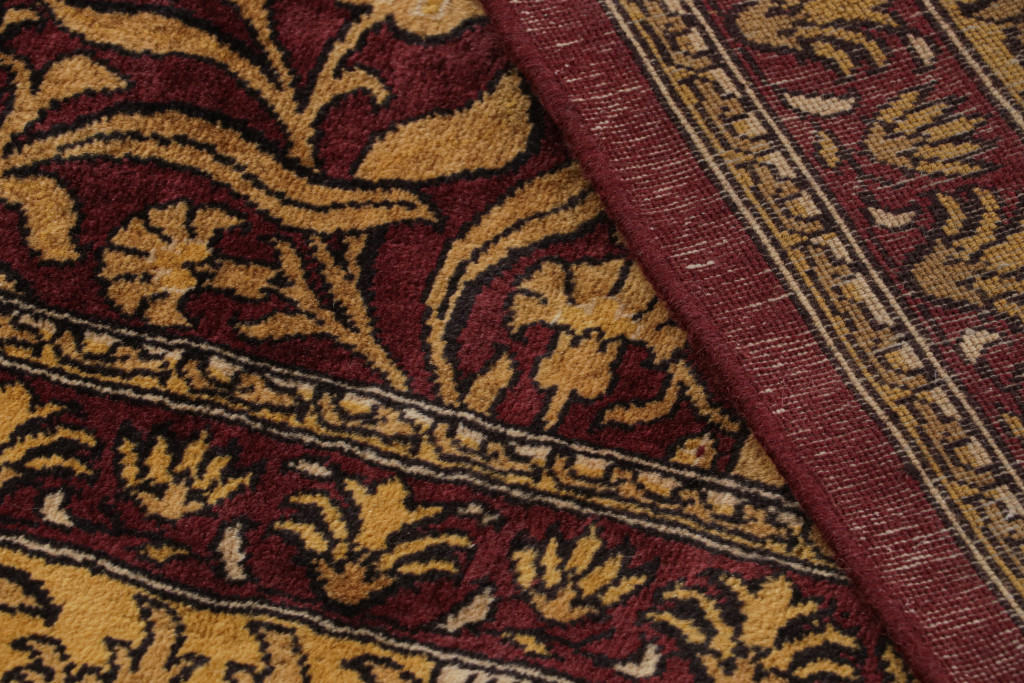 Modern Lavar Floral Rug