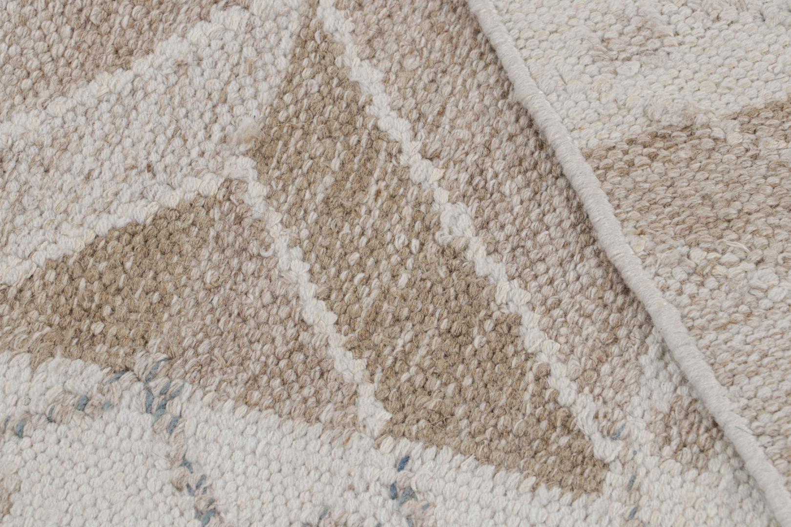 Scandinavian Rug with Geometric Patterns