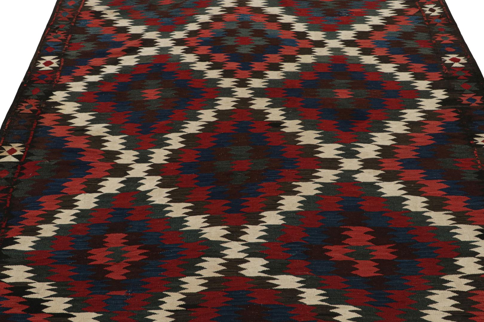 Vintage Kilim with Geometric Patterns