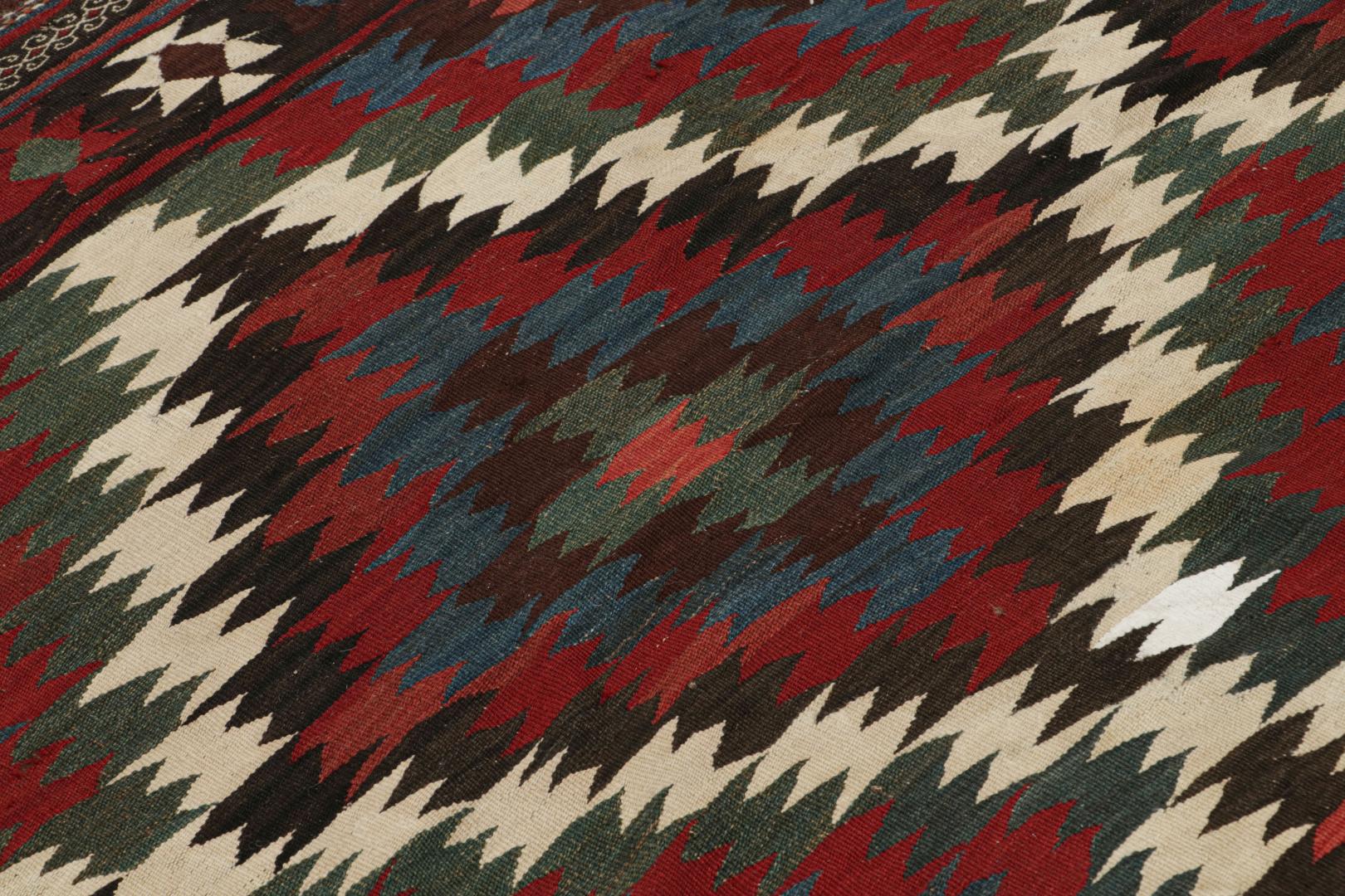 Vintage Kilim with Geometric Patterns
