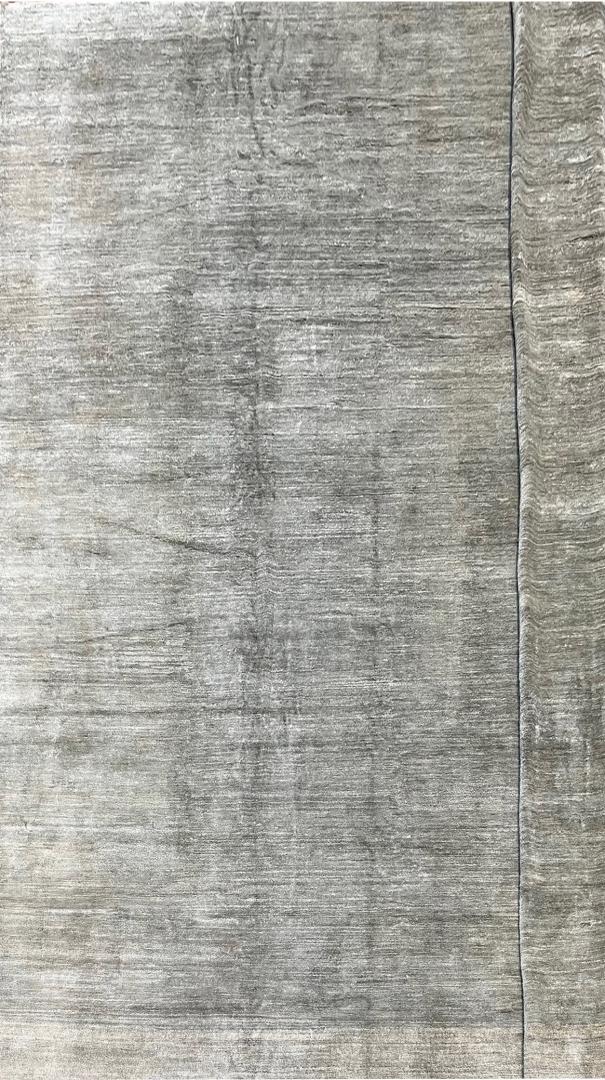 JSO121 DEF 430 Platinum, Pure Silk, Hand woven in India, 390 x 570cm, Price TBC