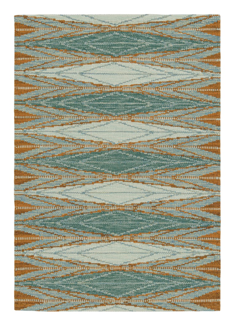 Scandinavian Rug with Geometric Patterns