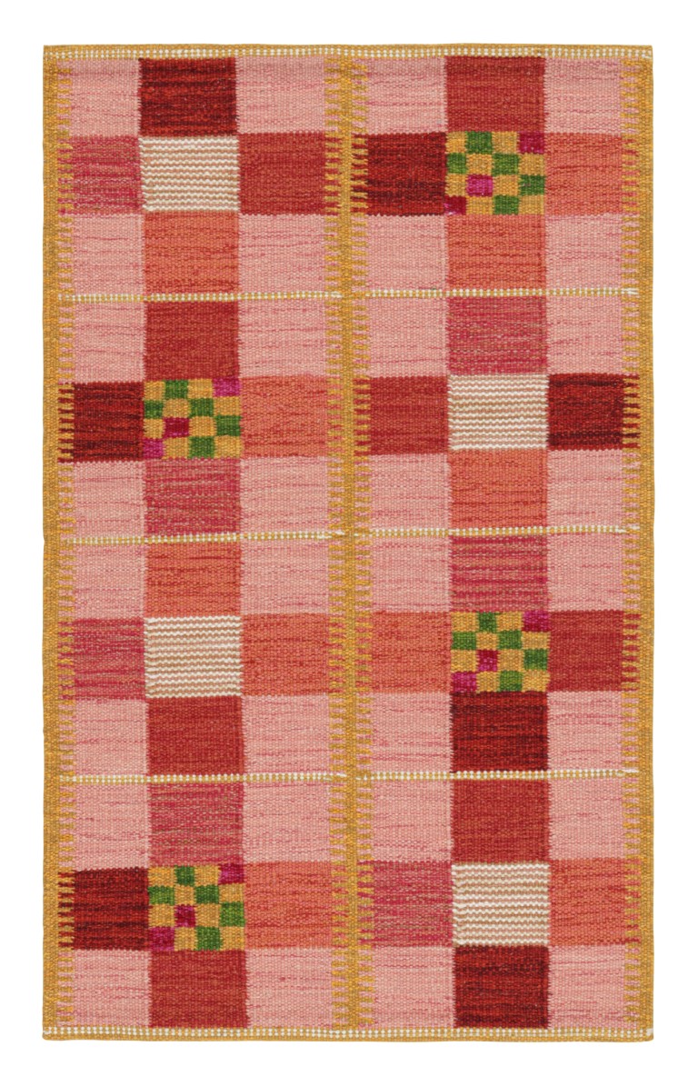 Scandinavian Rug with Geometric Patterns