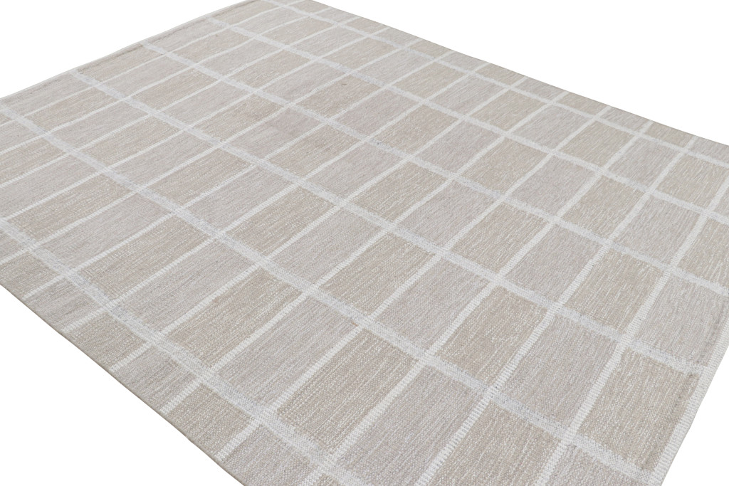 Scandinavian Rug with Geometric Patterns