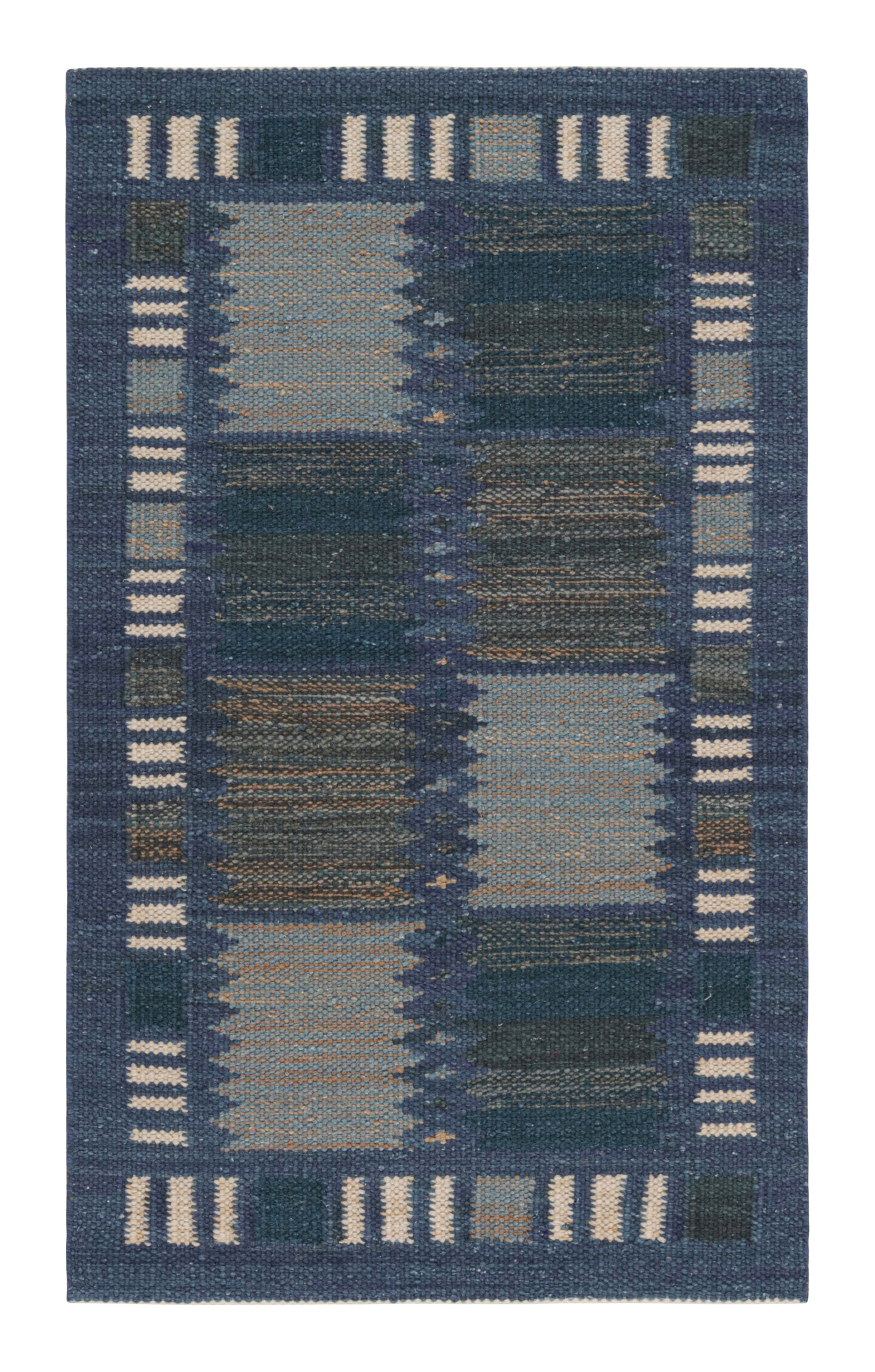 Scandinavian Rug with Geometric Patterns