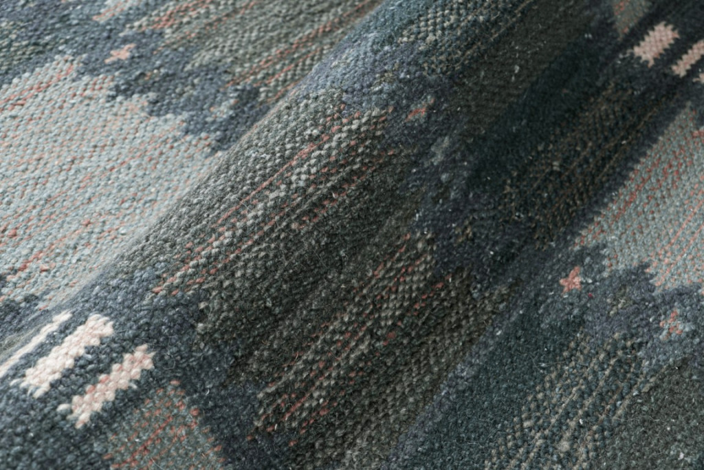 Scandinavian Rug with Geometric Patterns