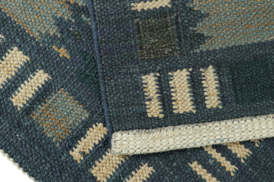 Scandinavian Rug with Geometric Patterns