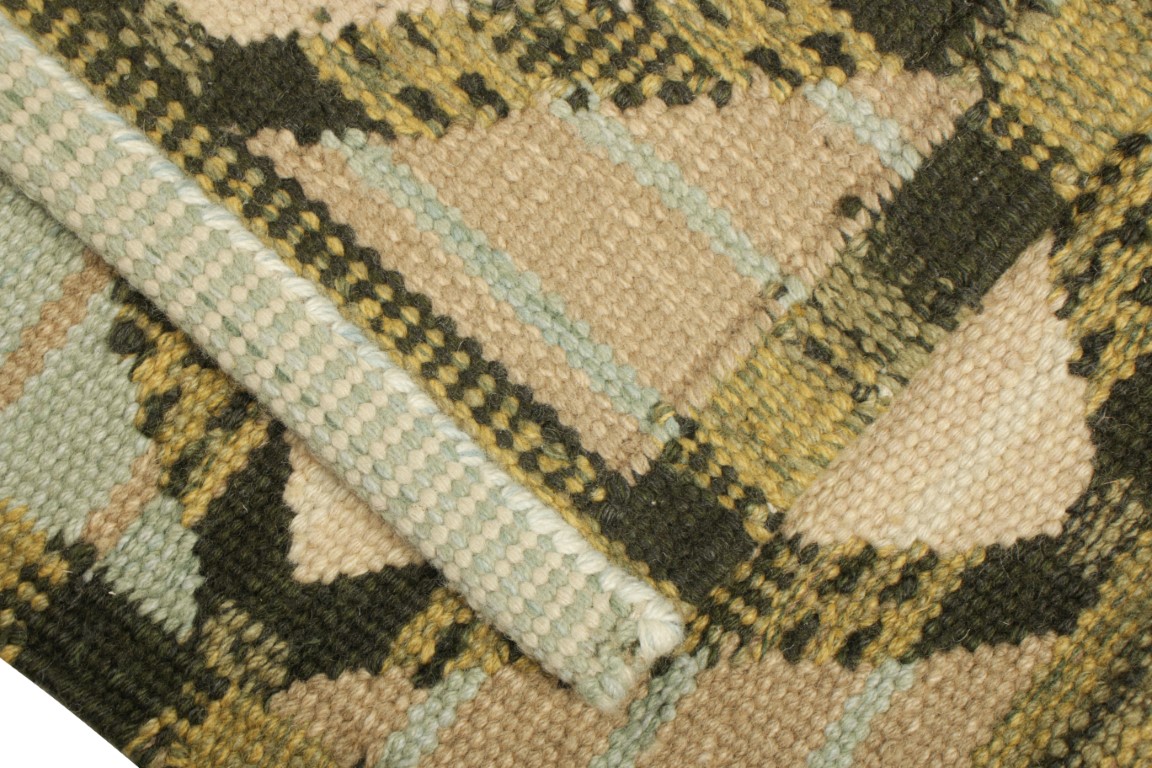 Scandinavian Square Rug with Geometric Patterns