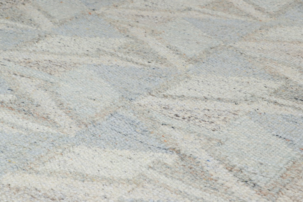 Scandinavian Rug with Geometric Patterns
