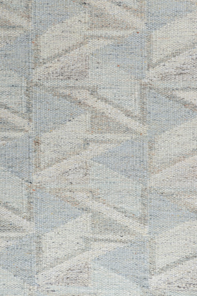 Scandinavian Rug with Geometric Patterns