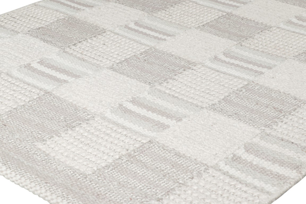 Scandinavian Rug with Geometric Patterns