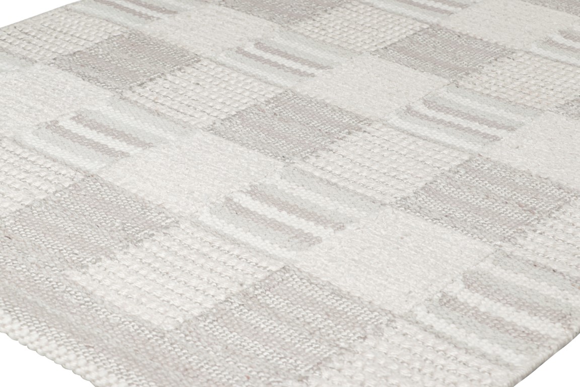 Scandinavian Rug with Geometric Patterns
