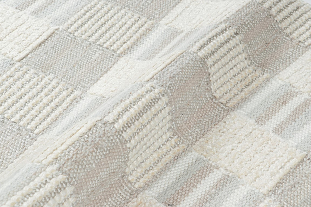 Scandinavian Rug with Geometric Patterns