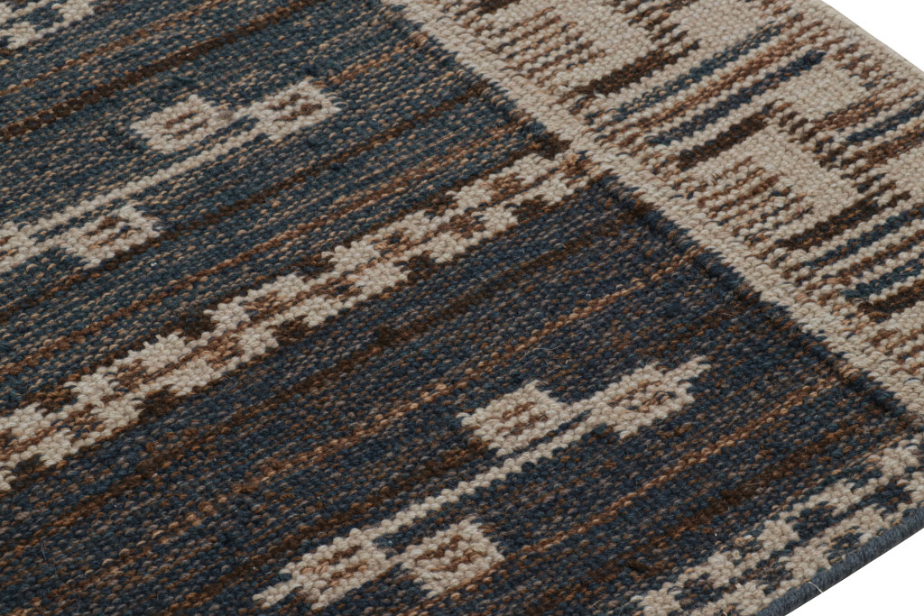 Scandinavian Rug with Geometric Patterns