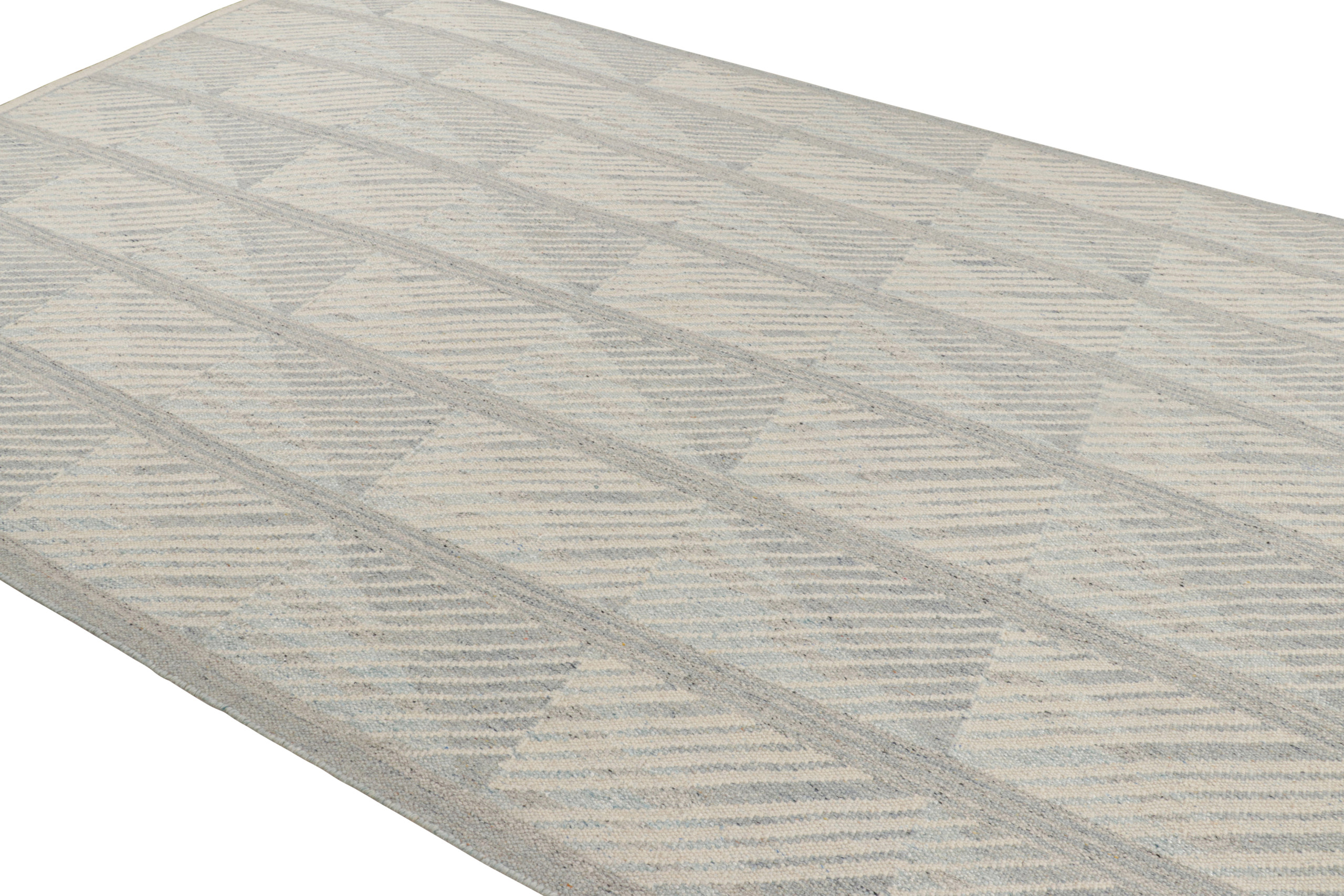 Scandinavian Rug with Geometric Patterns