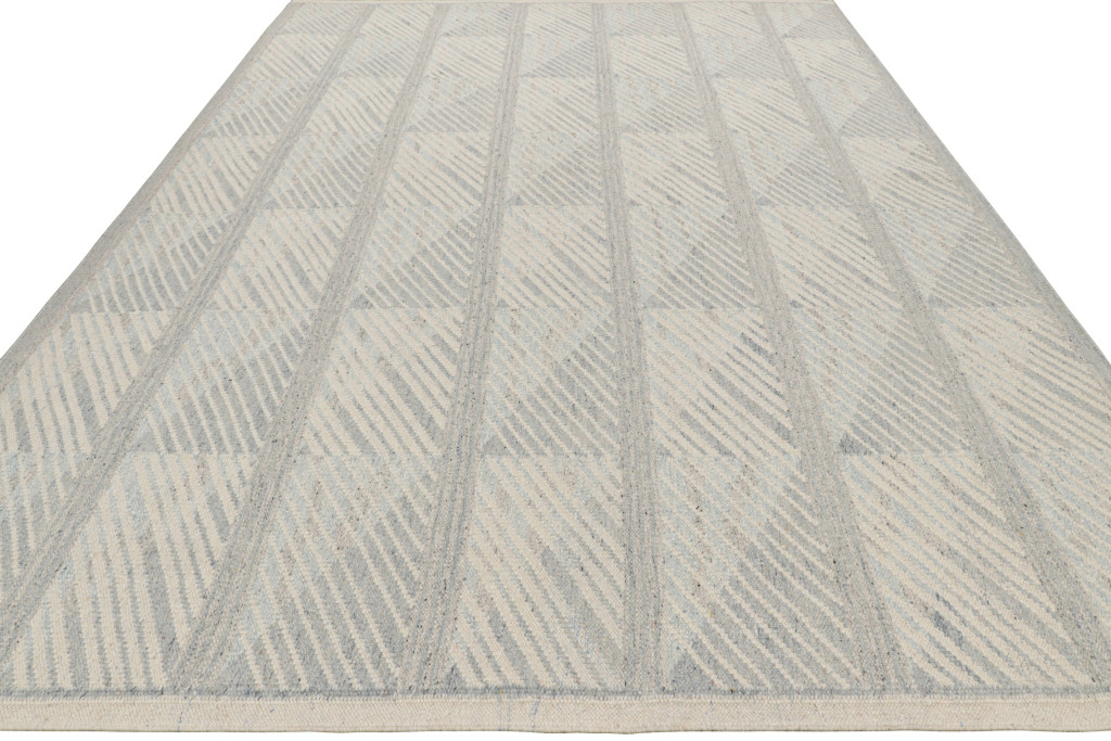 Scandinavian Rug with Geometric Patterns