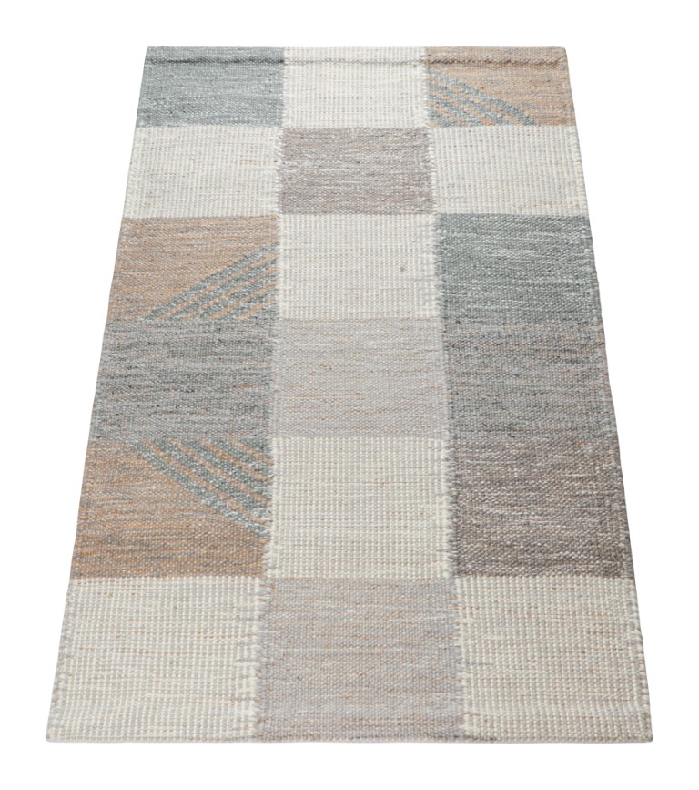 Scandinavian Rug with Geometric Patterns