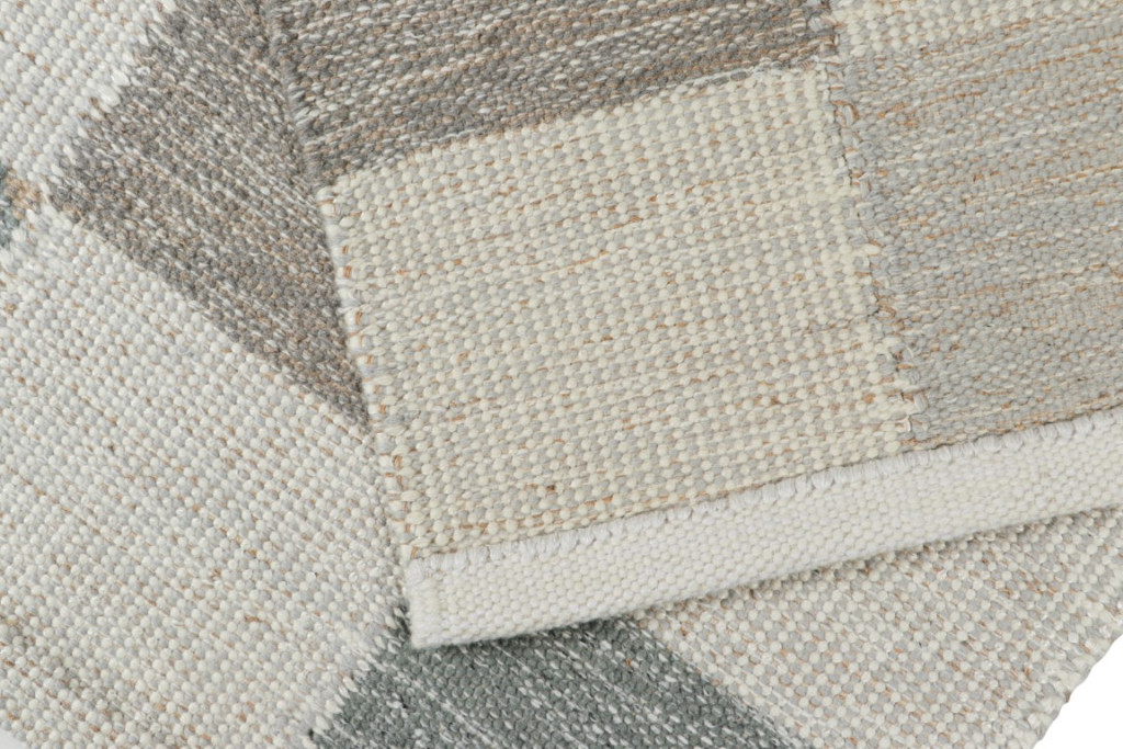Scandinavian Rug with Geometric Patterns