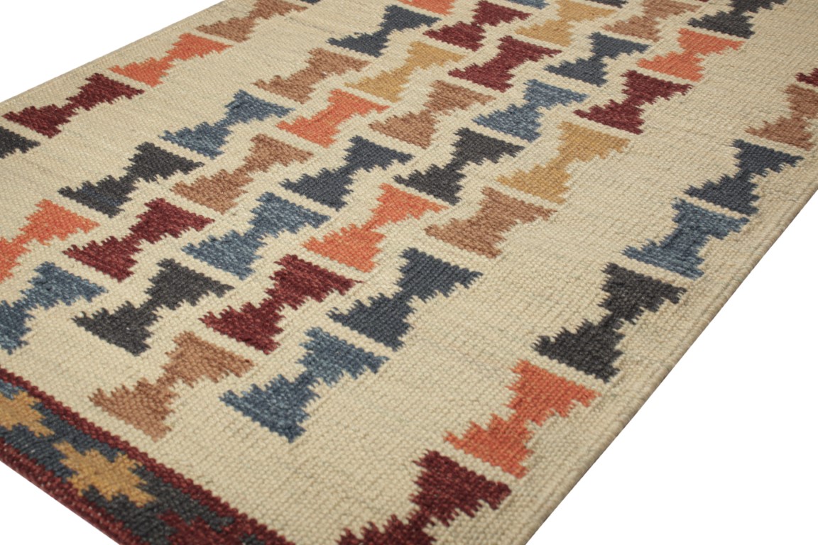 Scandinavian Rug with Hourglass Geometric Patterns
