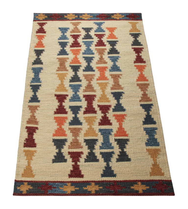 Scandinavian Rug with Hourglass Geometric Patterns