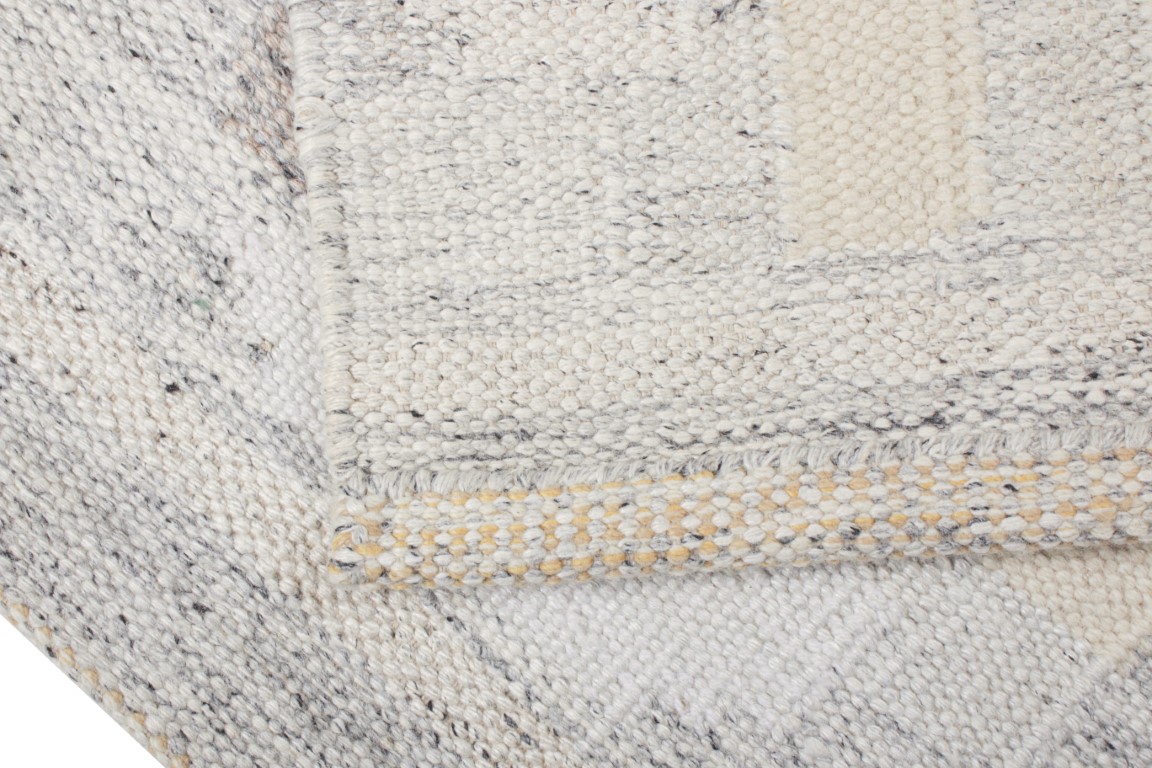 Scandinavian Rug with Geometric Patterns