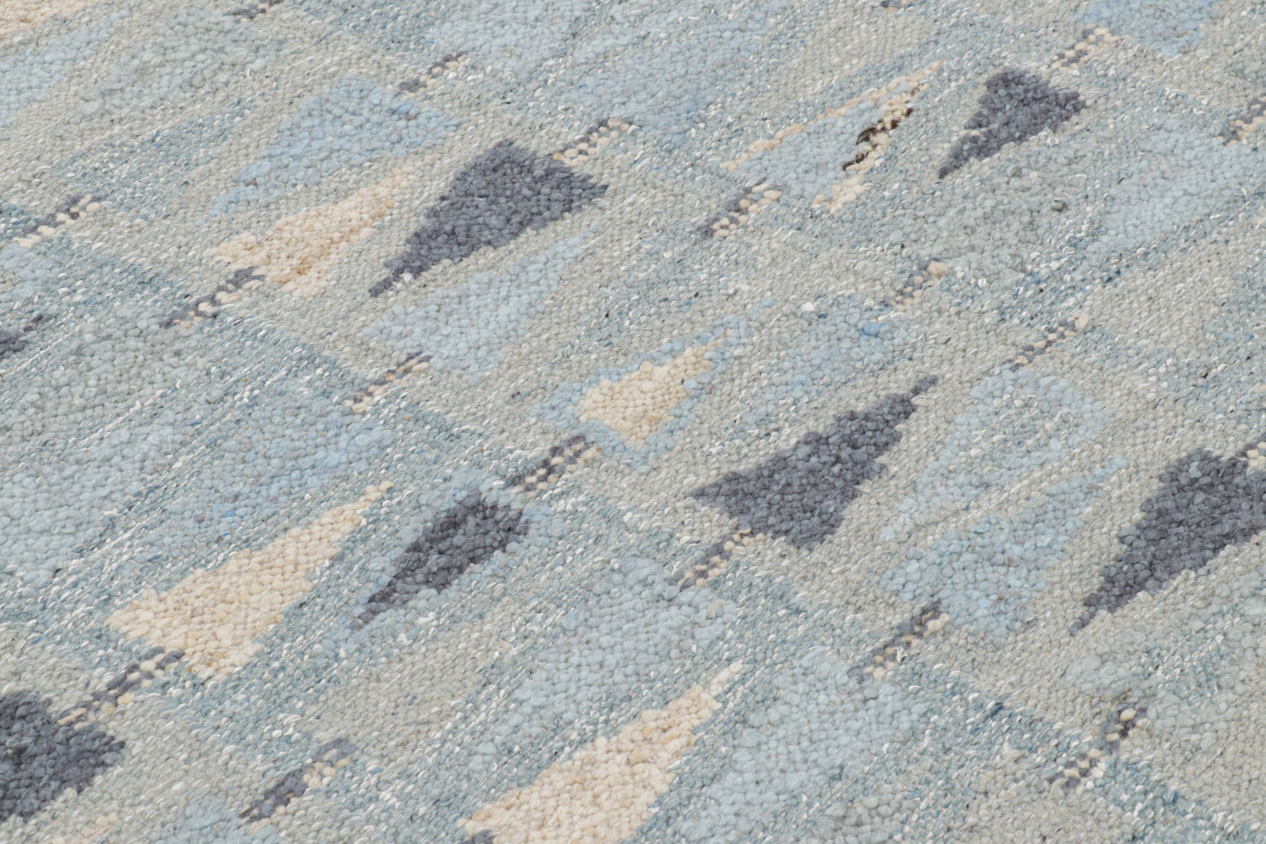 Scandinavian Rug with Geometric Patterns