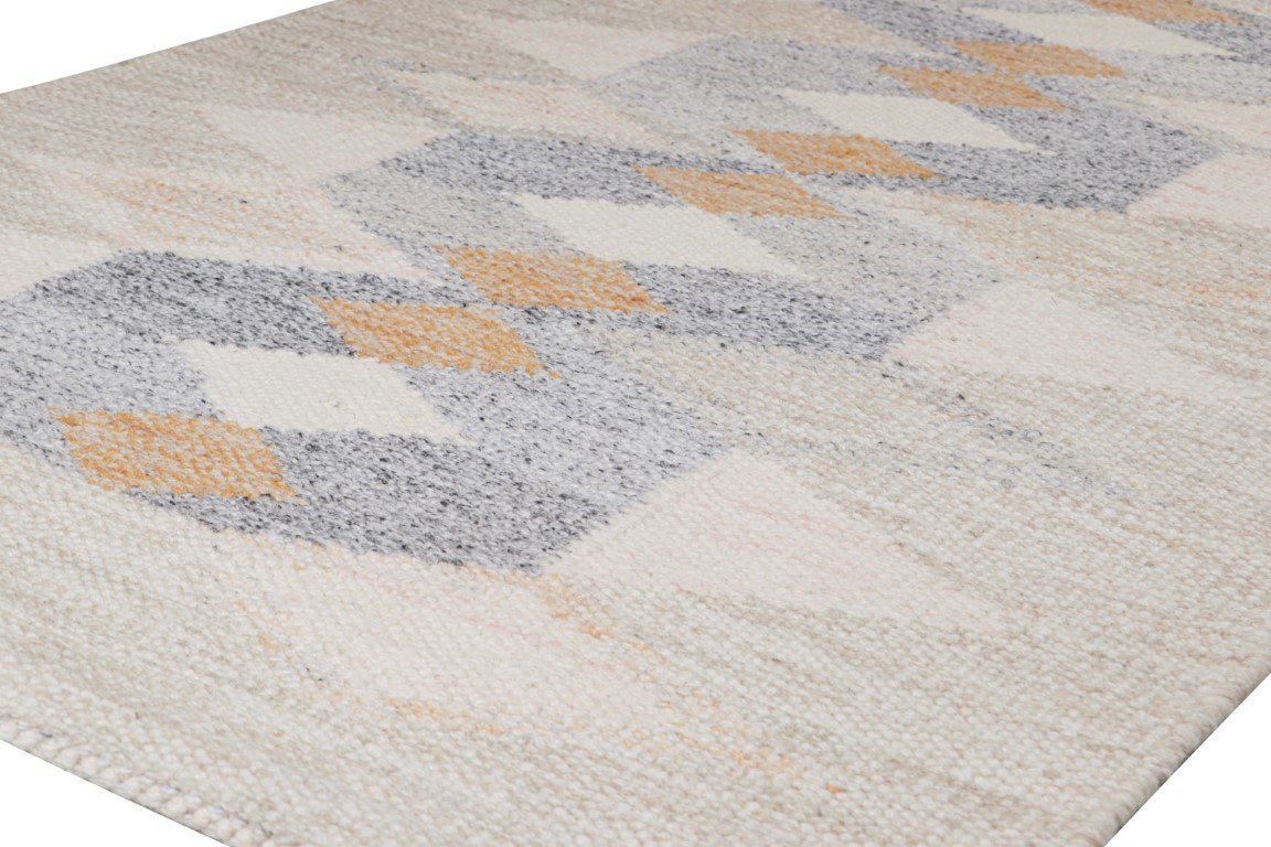 Scandinavian Rug with Geometric Patterns