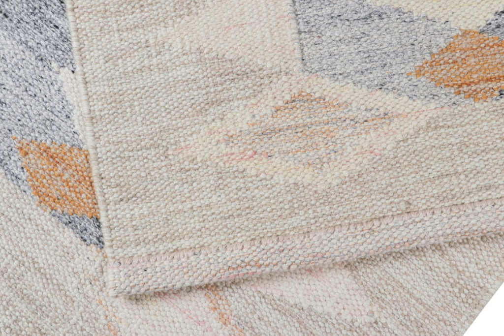 Scandinavian Rug with Geometric Patterns