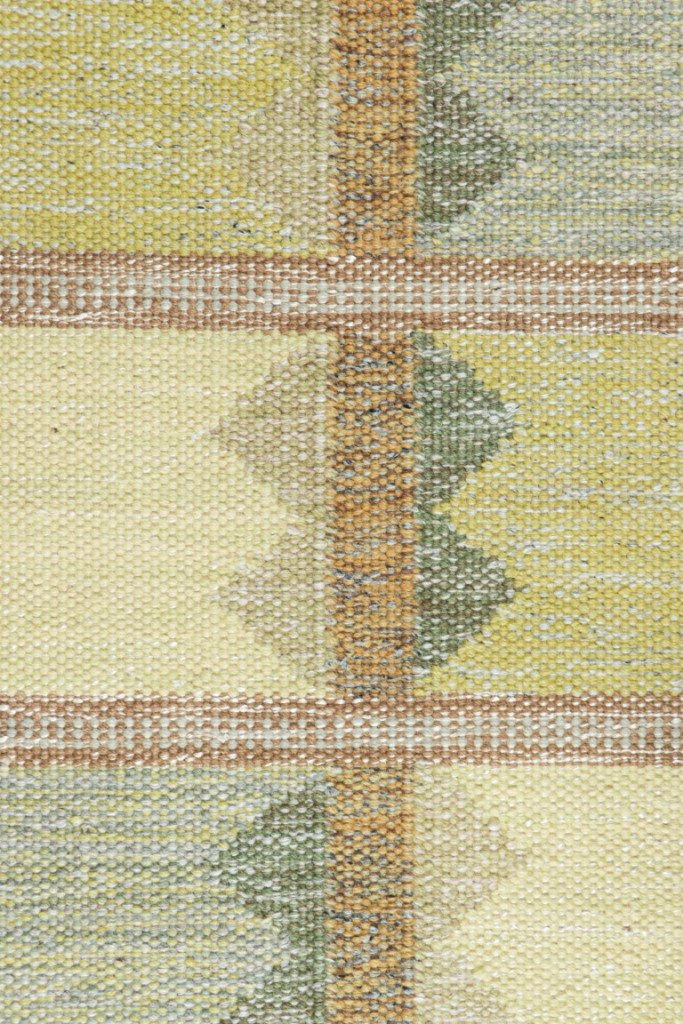Scandinavian Custom Rug with Geometric Patterns