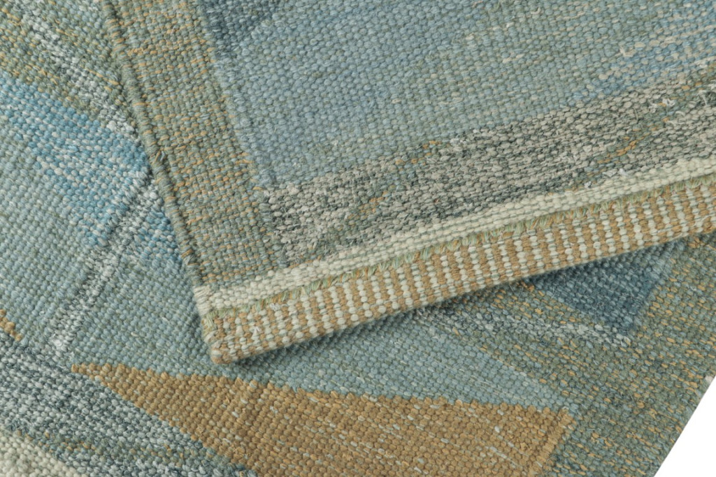 Scandinavian Rug with Geometric Patterns