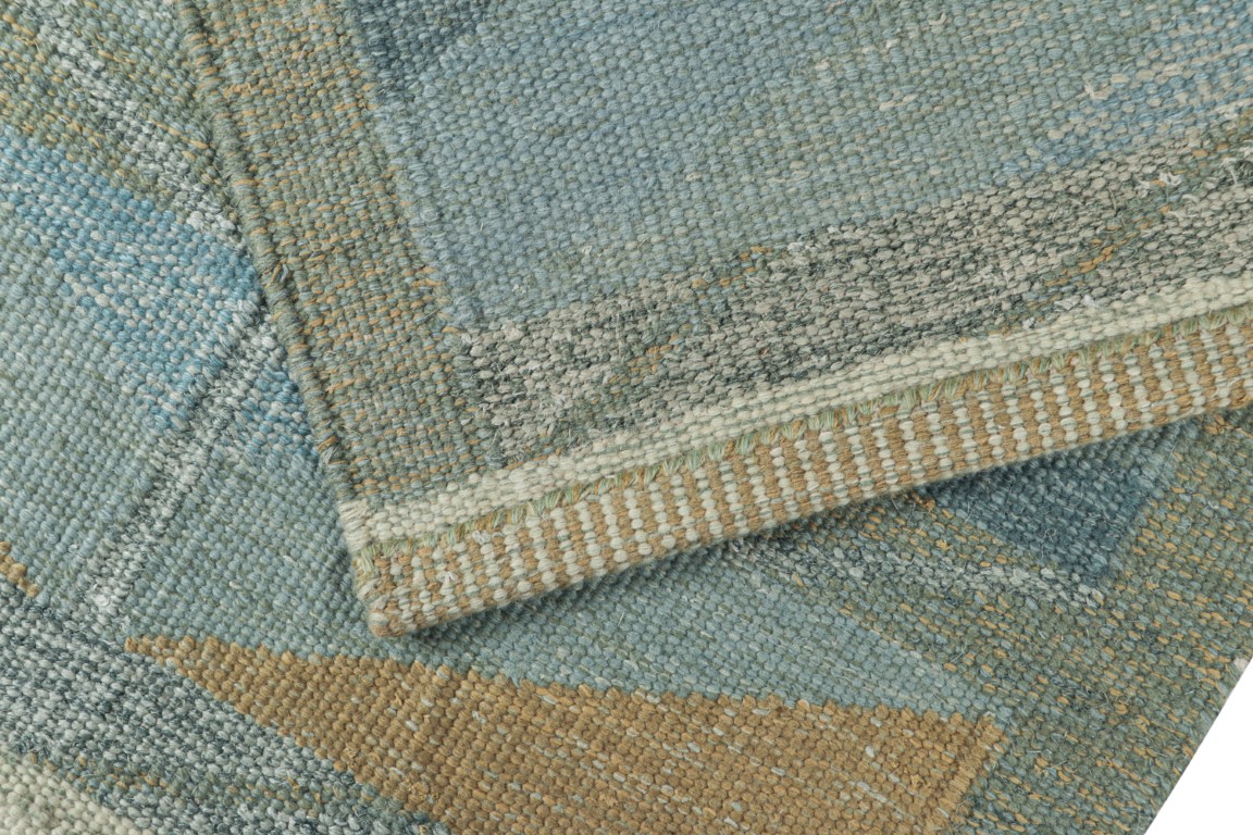 Scandinavian Rug with Geometric Patterns