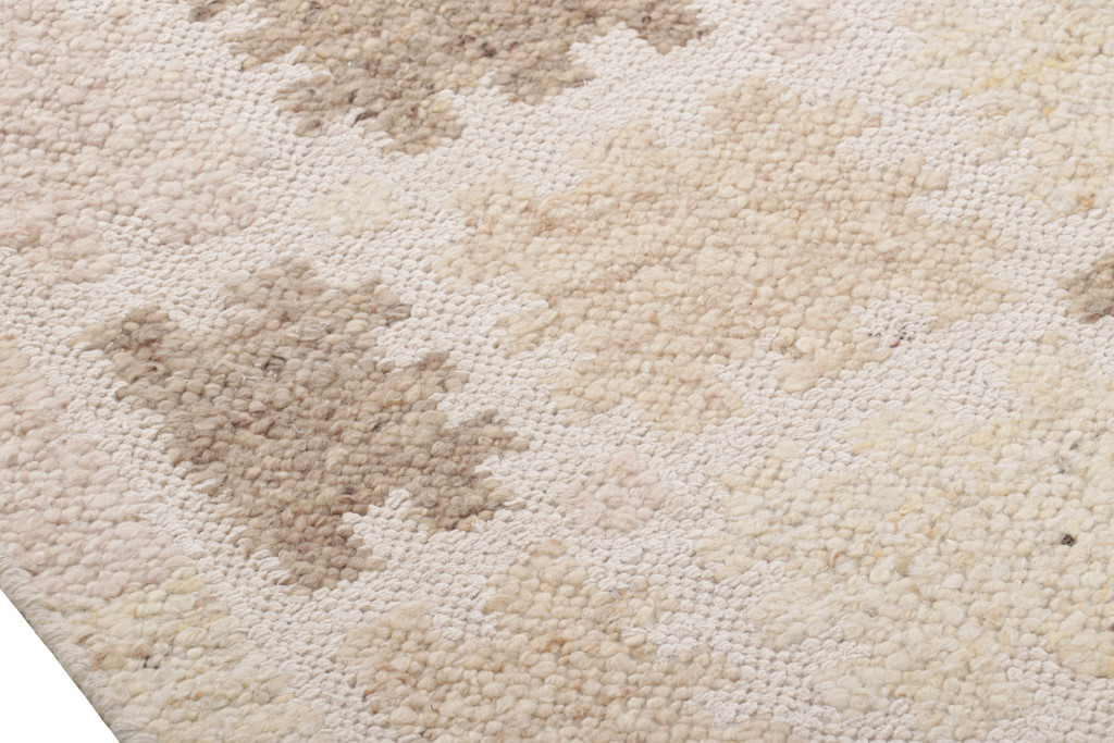 Scandinavian Rug with Geometric Patterns