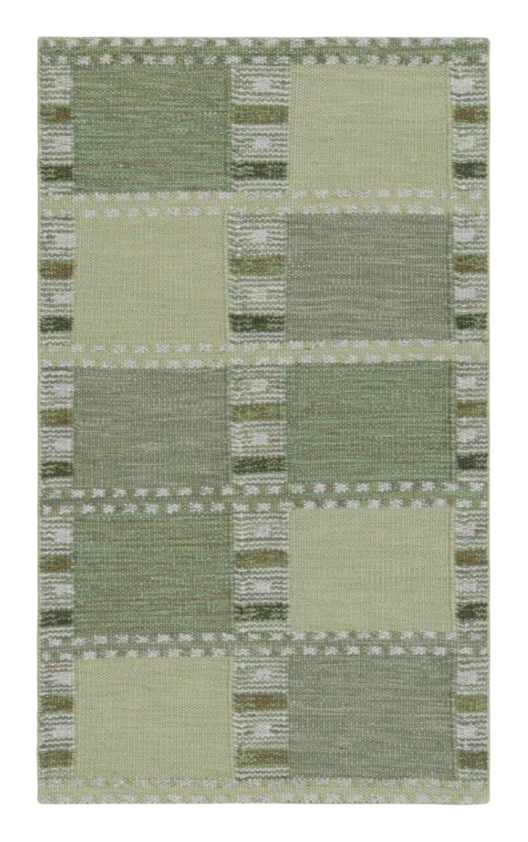 Scandinavian Square Rug with Geometric Patterns