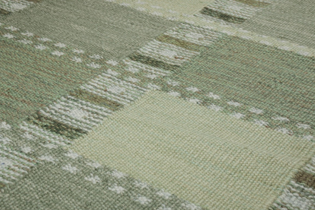 Scandinavian Square Rug with Geometric Patterns