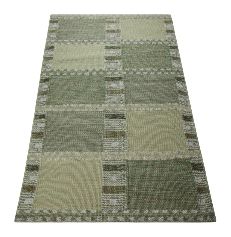 Scandinavian Square Rug with Geometric Patterns