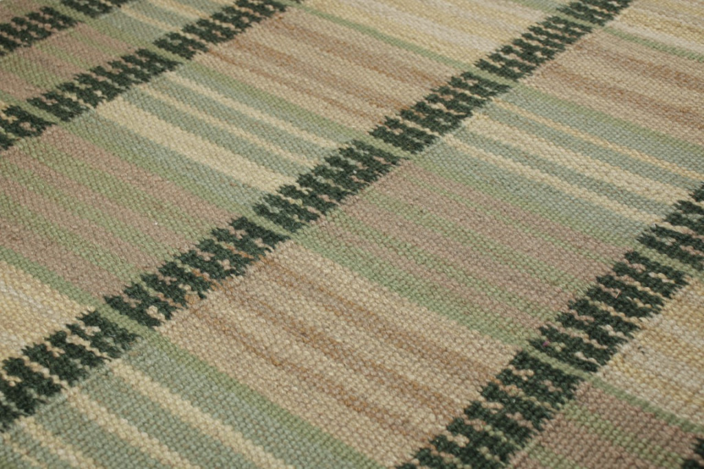 Scandinavian Square Rug with Geometric Stripes