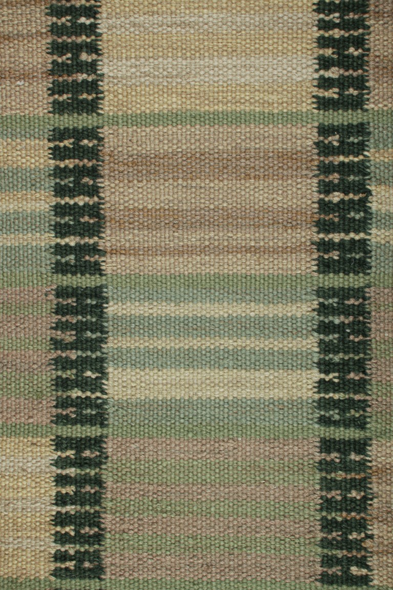 Scandinavian Square Rug with Geometric Stripes