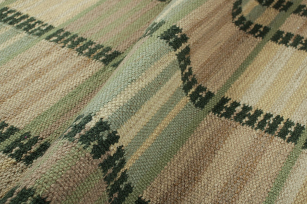 Scandinavian Square Rug with Geometric Stripes